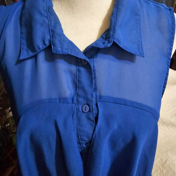 NANA USA Blue Top - Picture 7 of 10